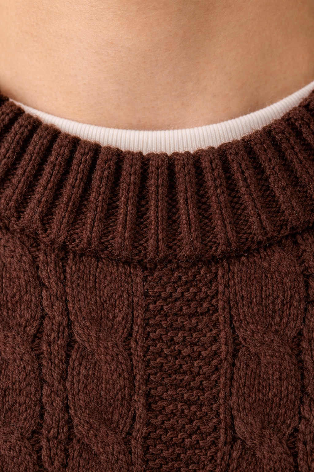 Dzianinowy Sweter z Warkoczem