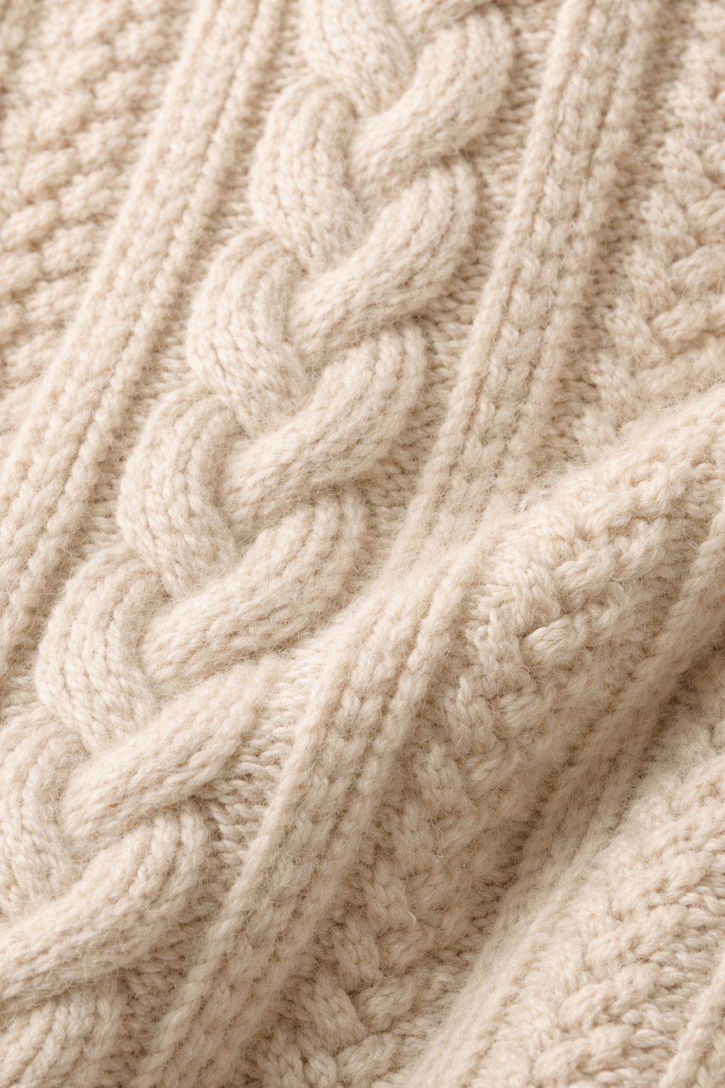 Dzianinowy Sweter z Rozcięciem