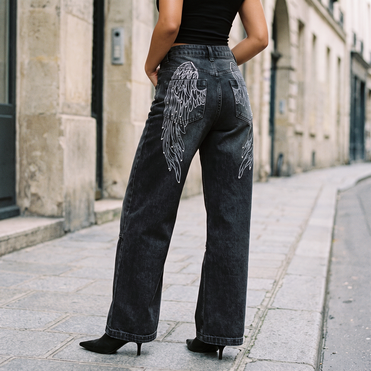 Azura Jeans met Wijde Pijpen en Vleugelmotief