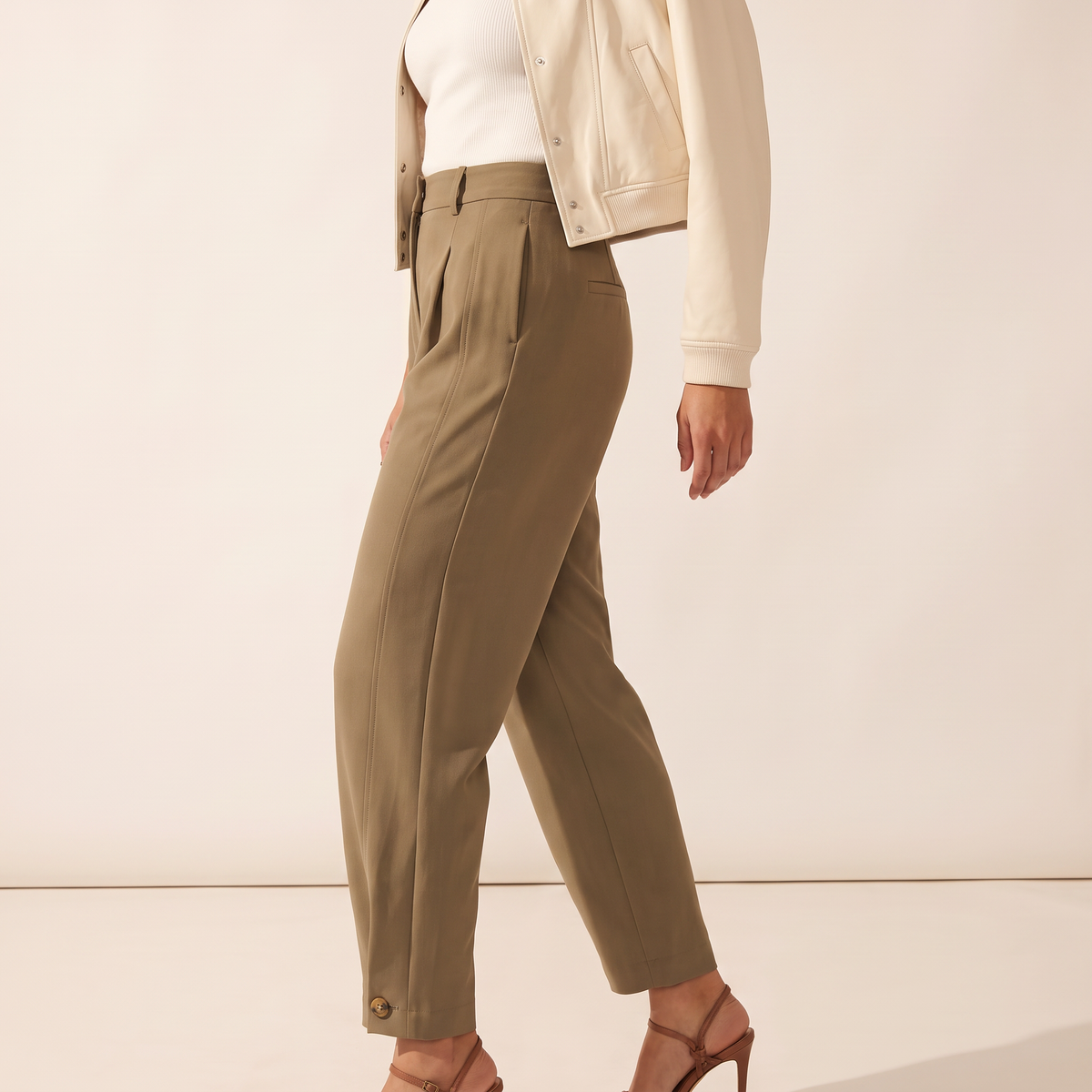 Arovia cropped broek met ballonspijpen