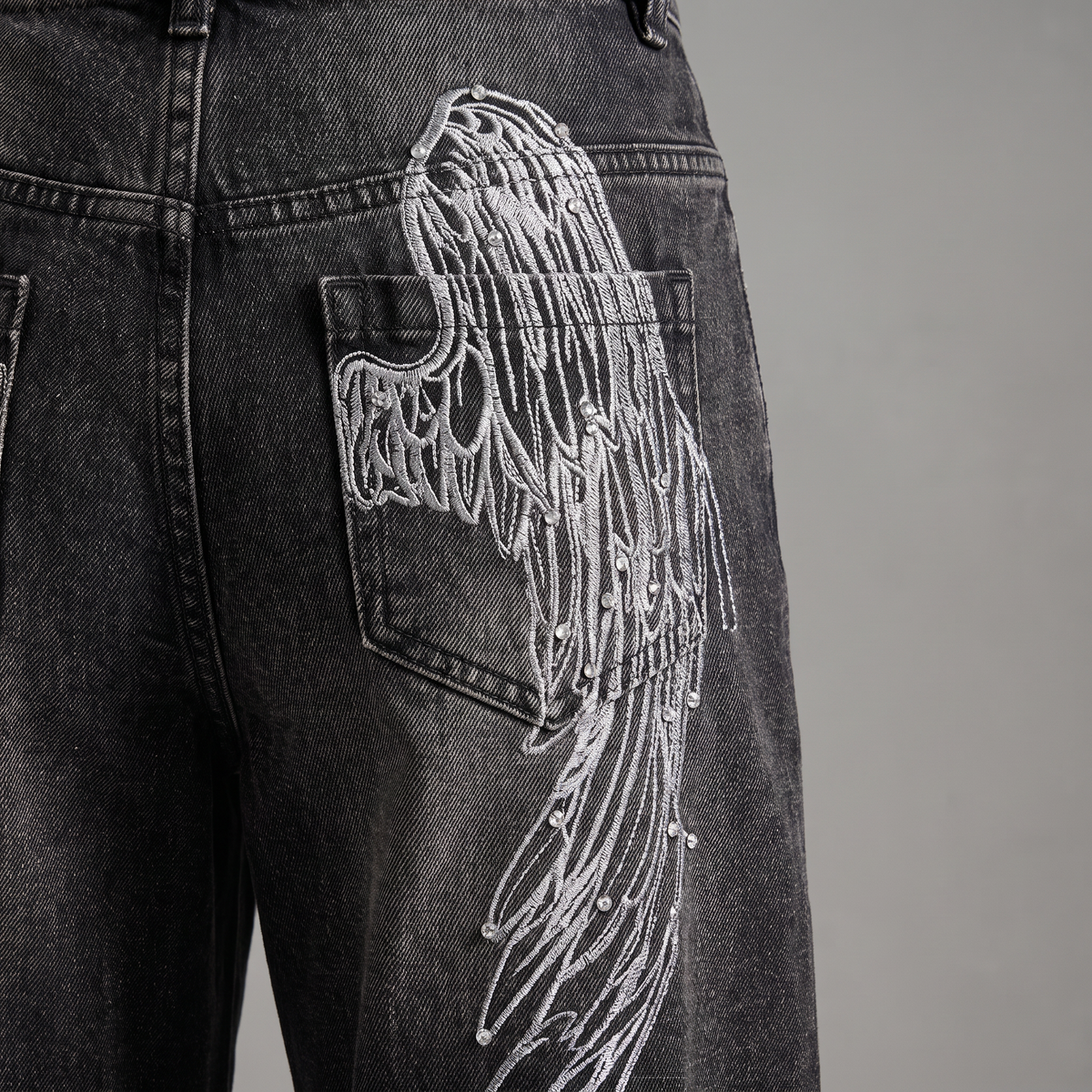 Azura Jeans met Wijde Pijpen en Vleugelmotief