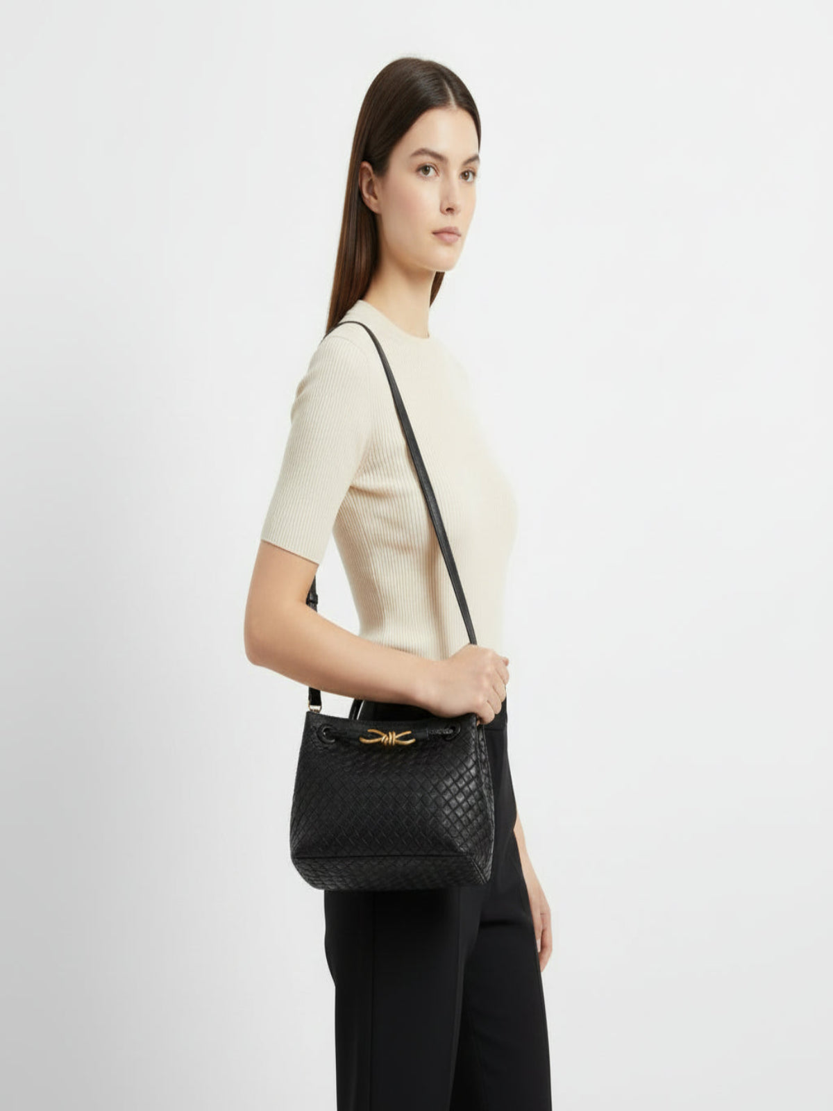 Pleciona Torebka z Uchwytem