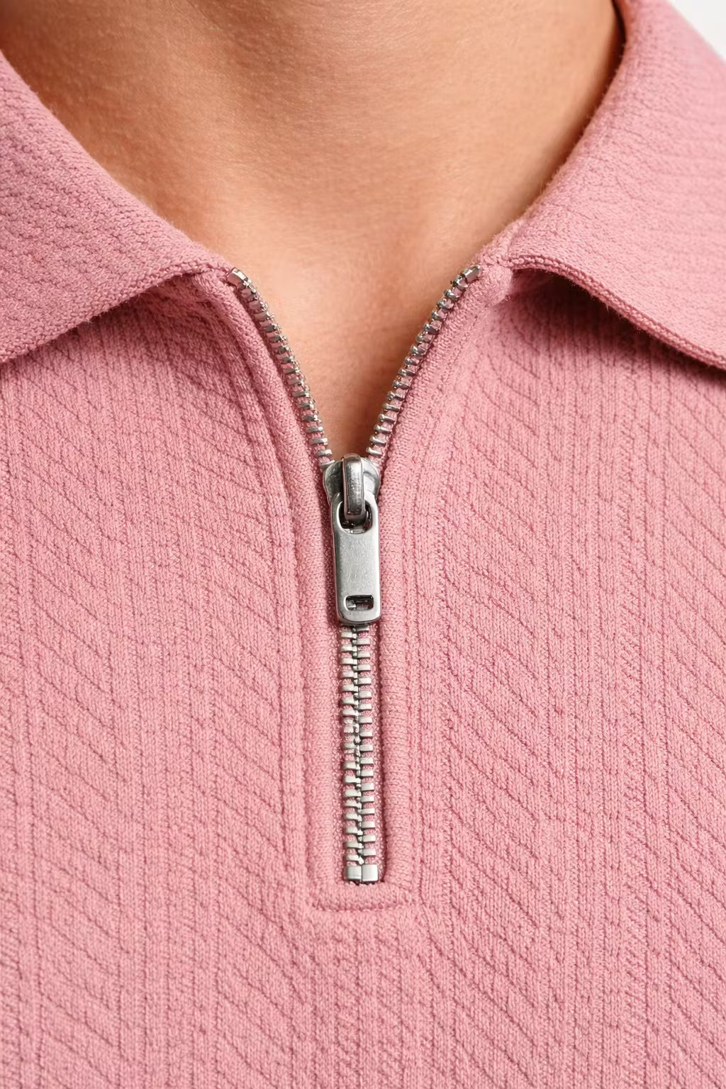 Teksturowany Komplet z Koszulką Polo na Zamek i Szortami