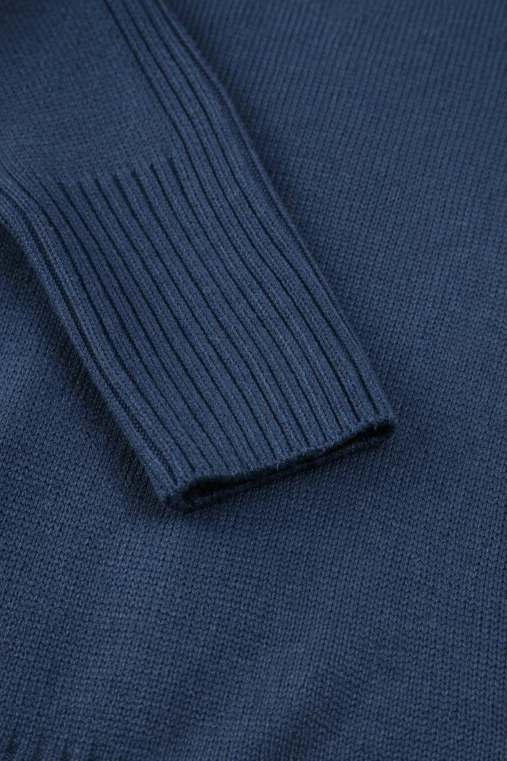 Prążkowany Sweter z Mieszanki Bawełny z Wysokim Kołnierzem