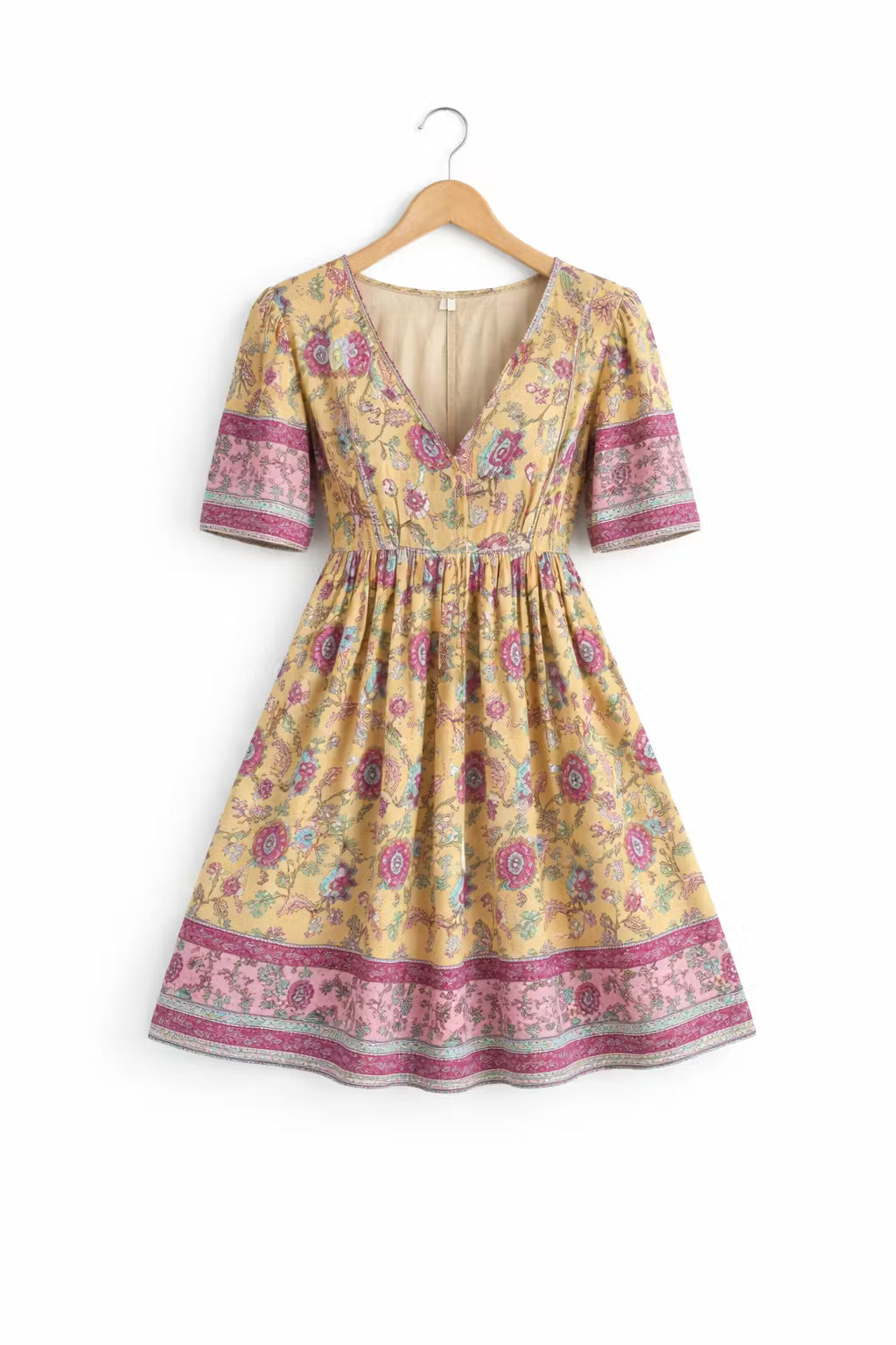 Sukienka Mini Boho w Kwiaty z Dekoltem V i Marszczoną Talią