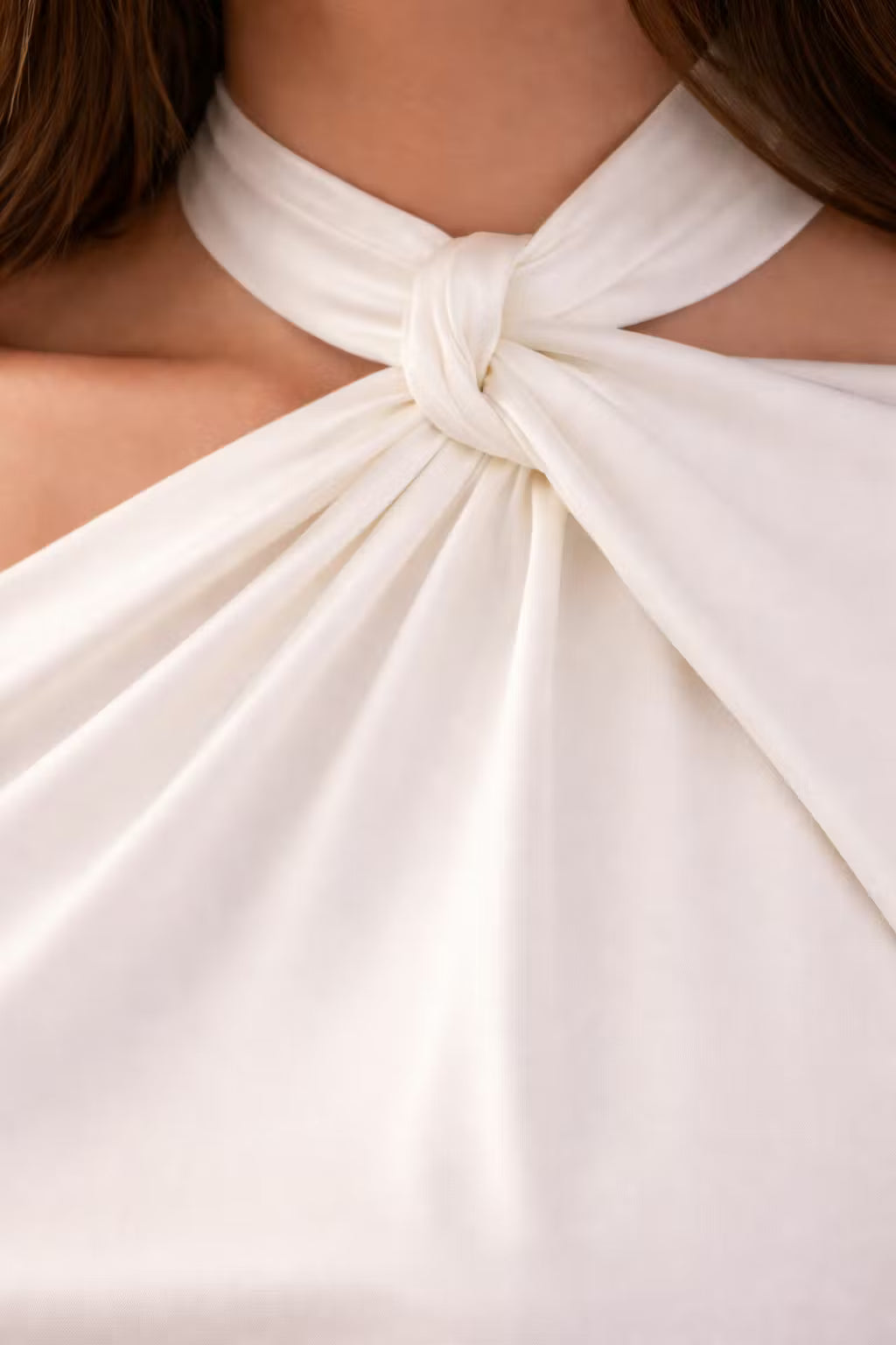 Sukienka Maxi One-Shoulder z Peleryną