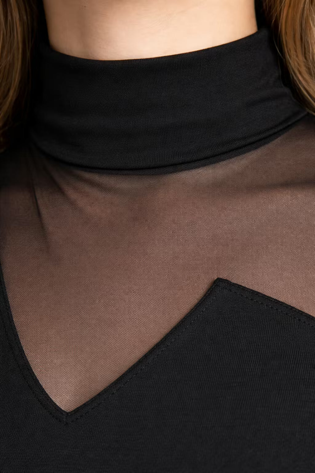 Body z Transparentną Siateczką i Długim Rękawem